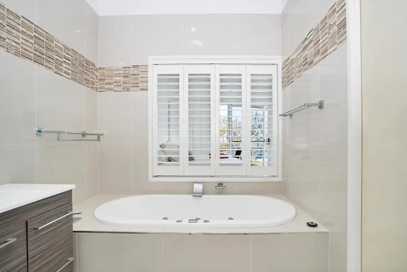 Marina Beach Holiday Home Cremorne